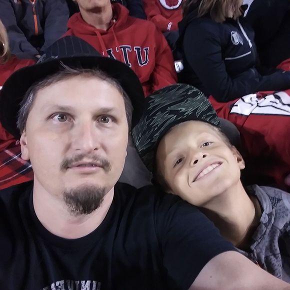 Meet your Posher, Coty - Picture 1 of 1